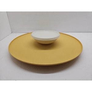 Vintage Tupperware Chip & Dip #492 Includes Bowl And Lid, Very Good Condition